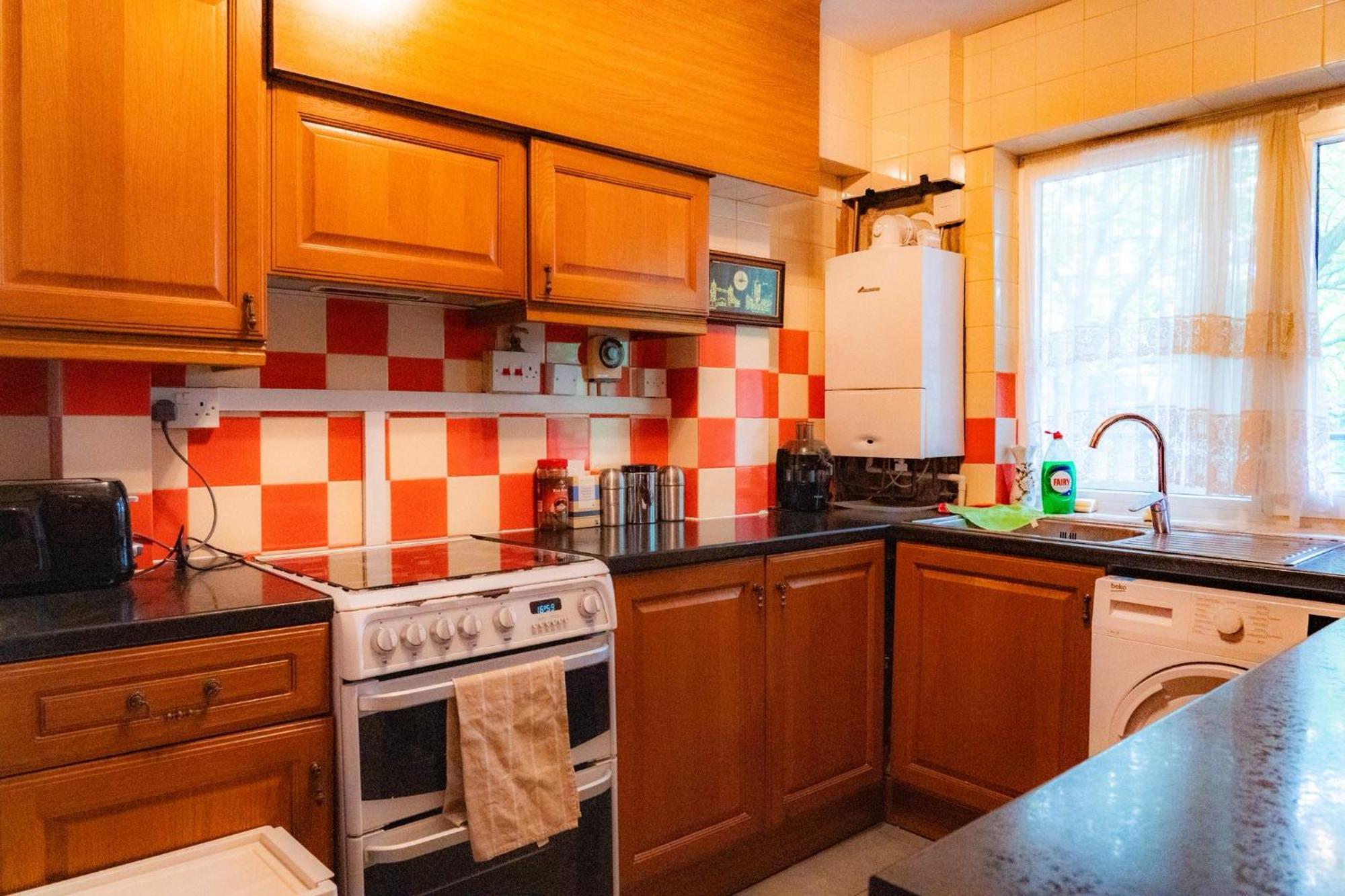Large Double Room