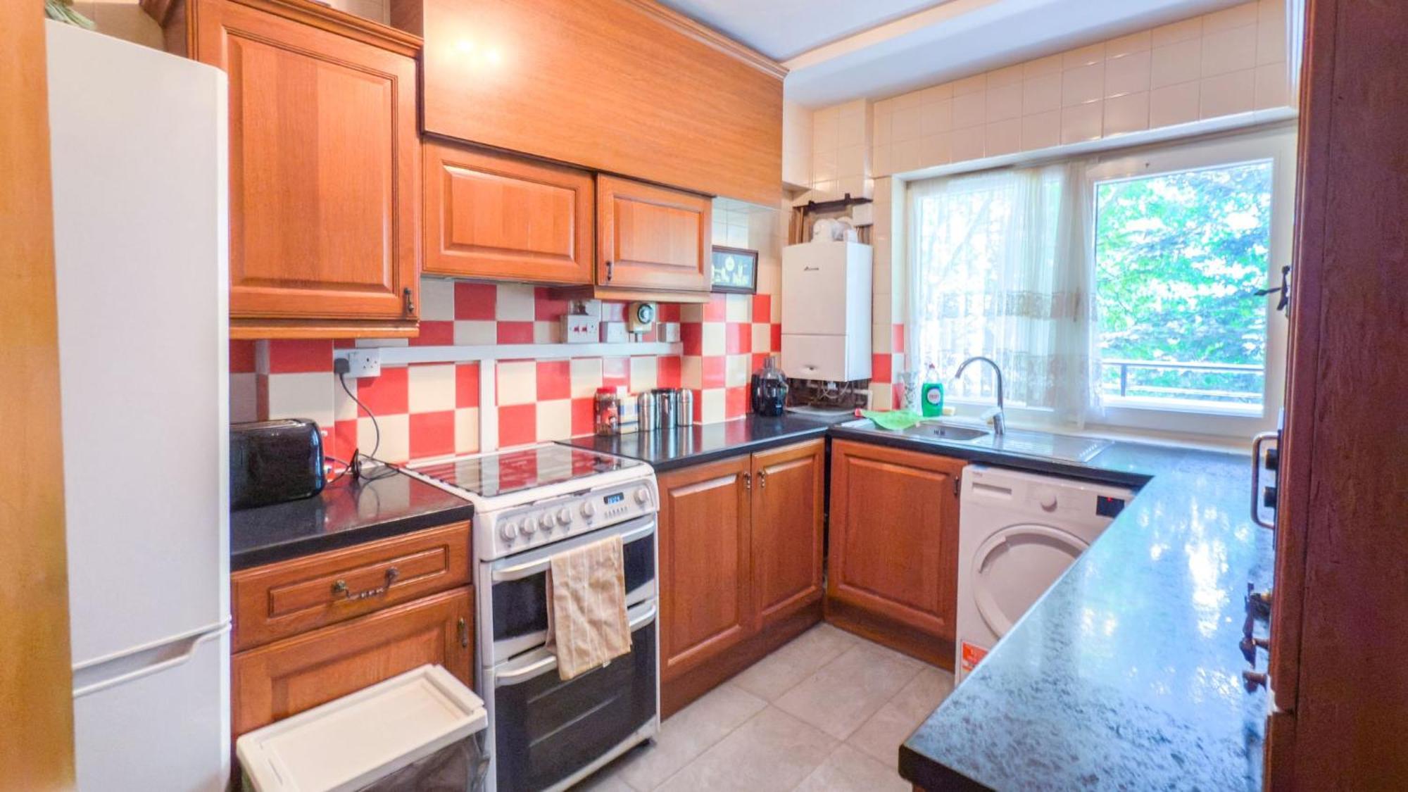 Large Double Room