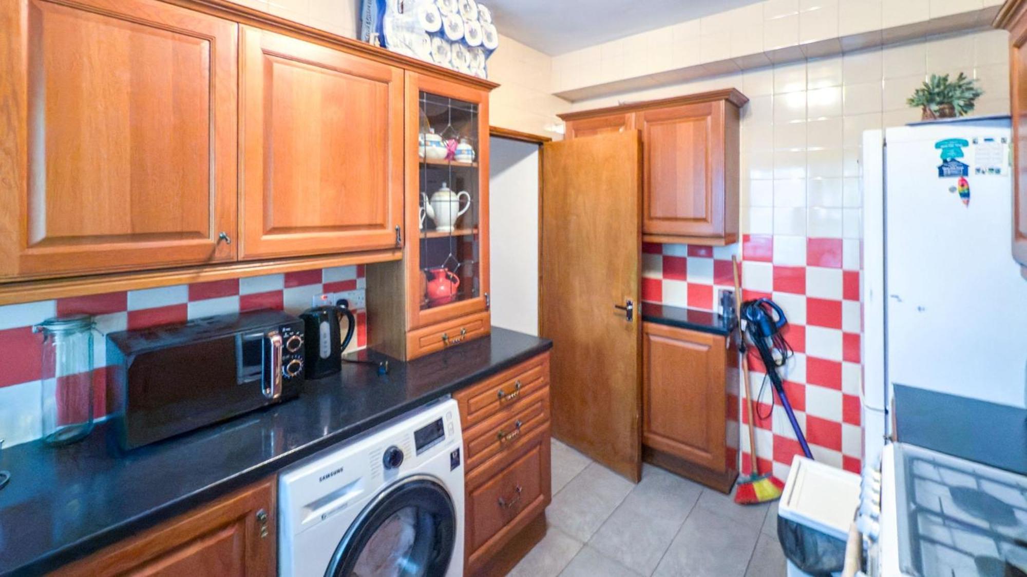 Large Double Room