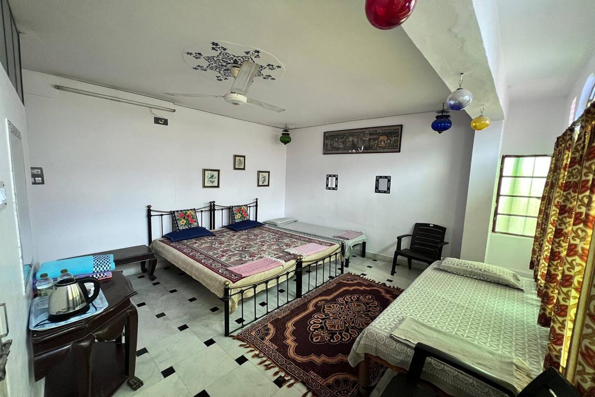 Deluxe Family Room