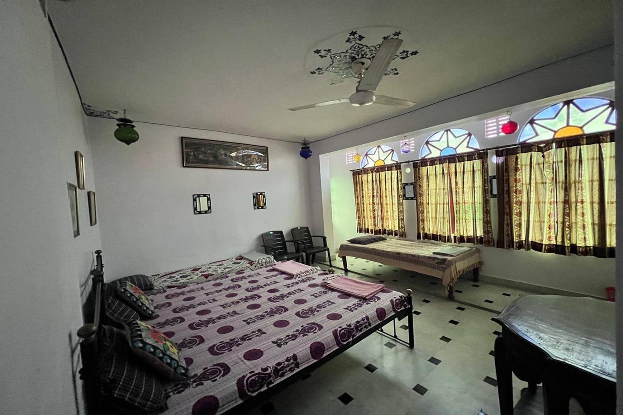 Deluxe Family Room