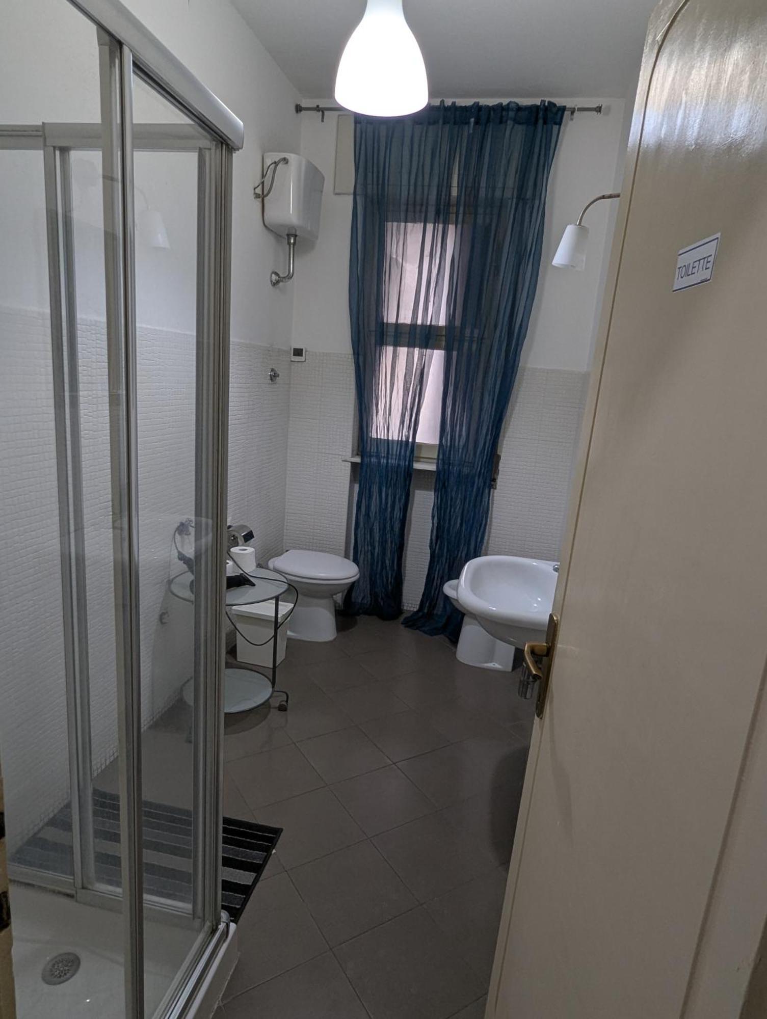Habitación Doble con baño compartido