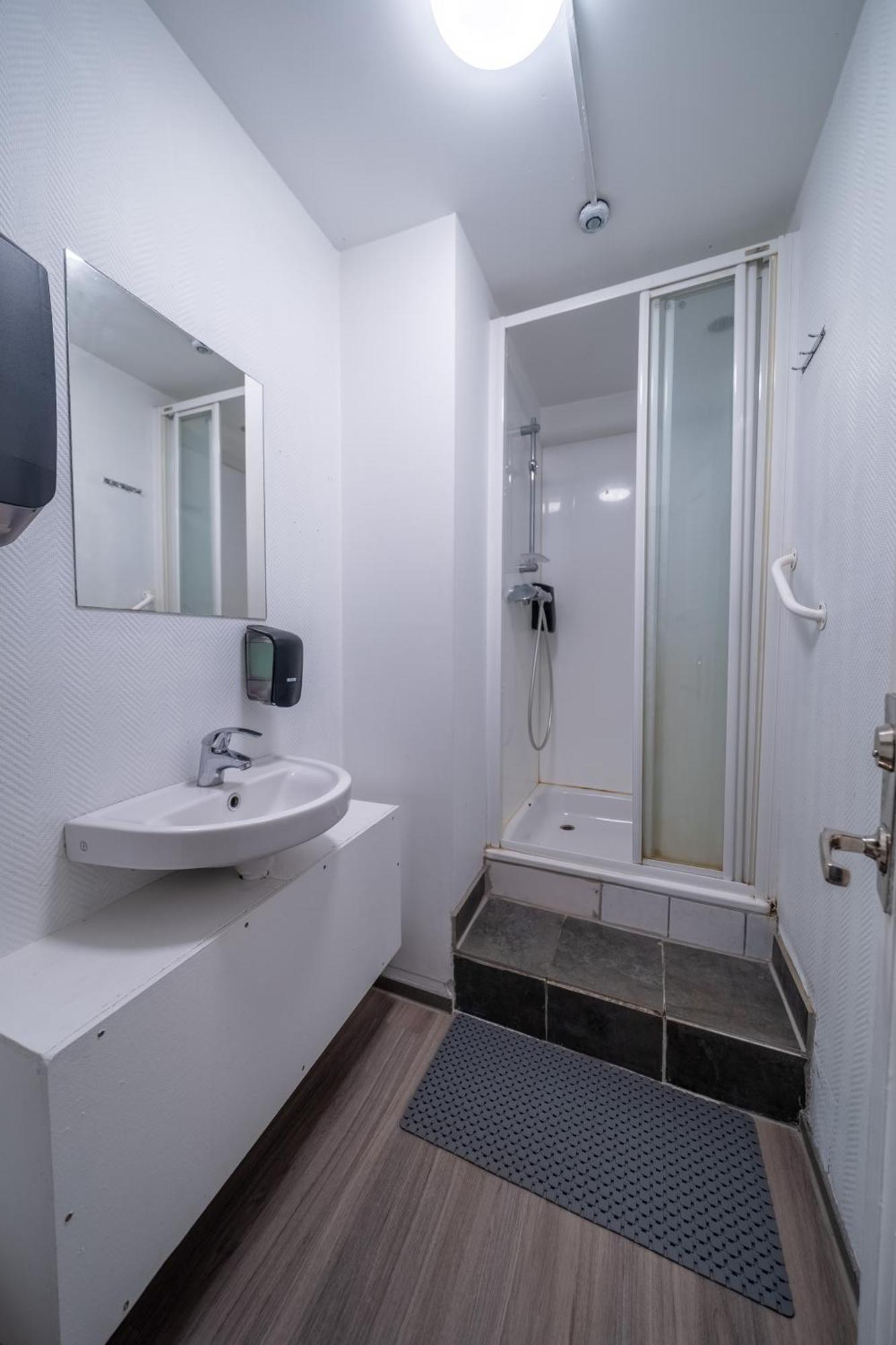 Double Room with Shared Bathroom,1747271421:JPEG