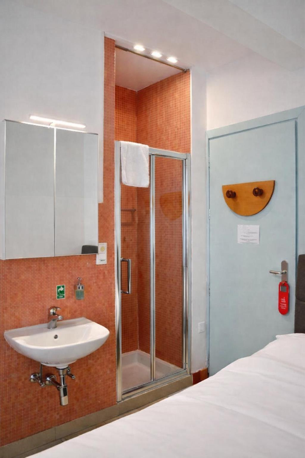 Double Room with Shared Toilet