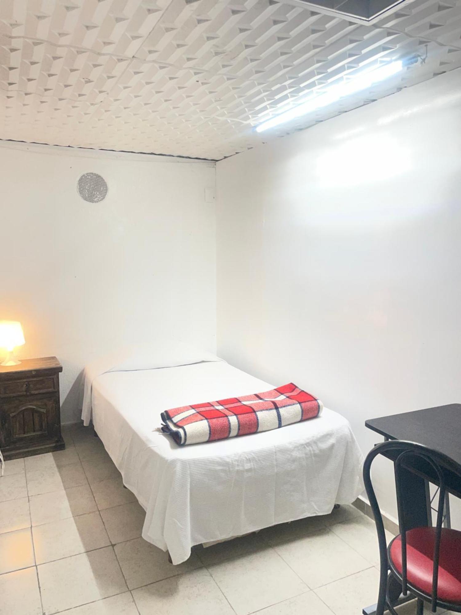 Habitación Individual Económica