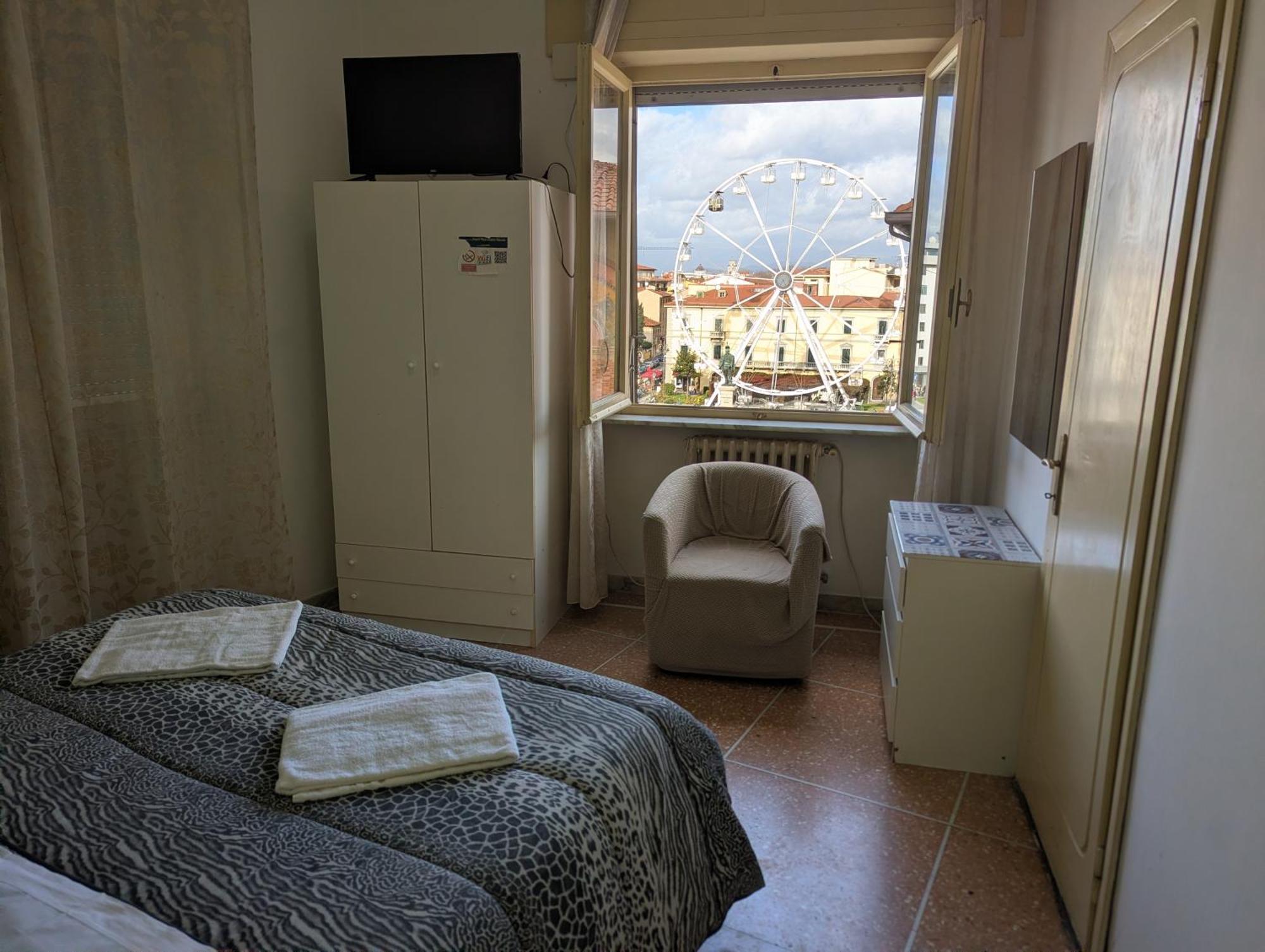 Double Room Private Bathroom