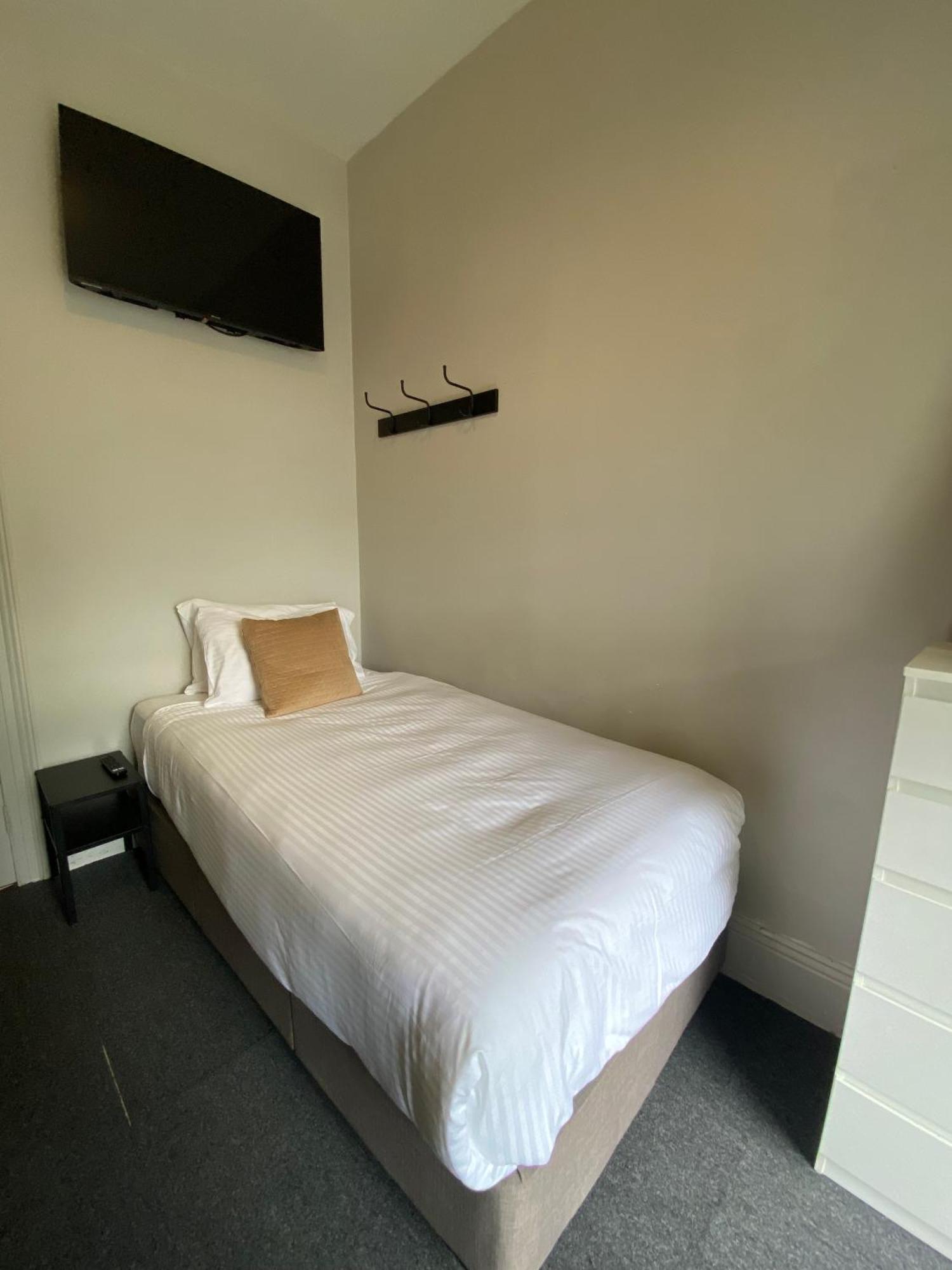 Budget Single Room,1766707466:JPEG