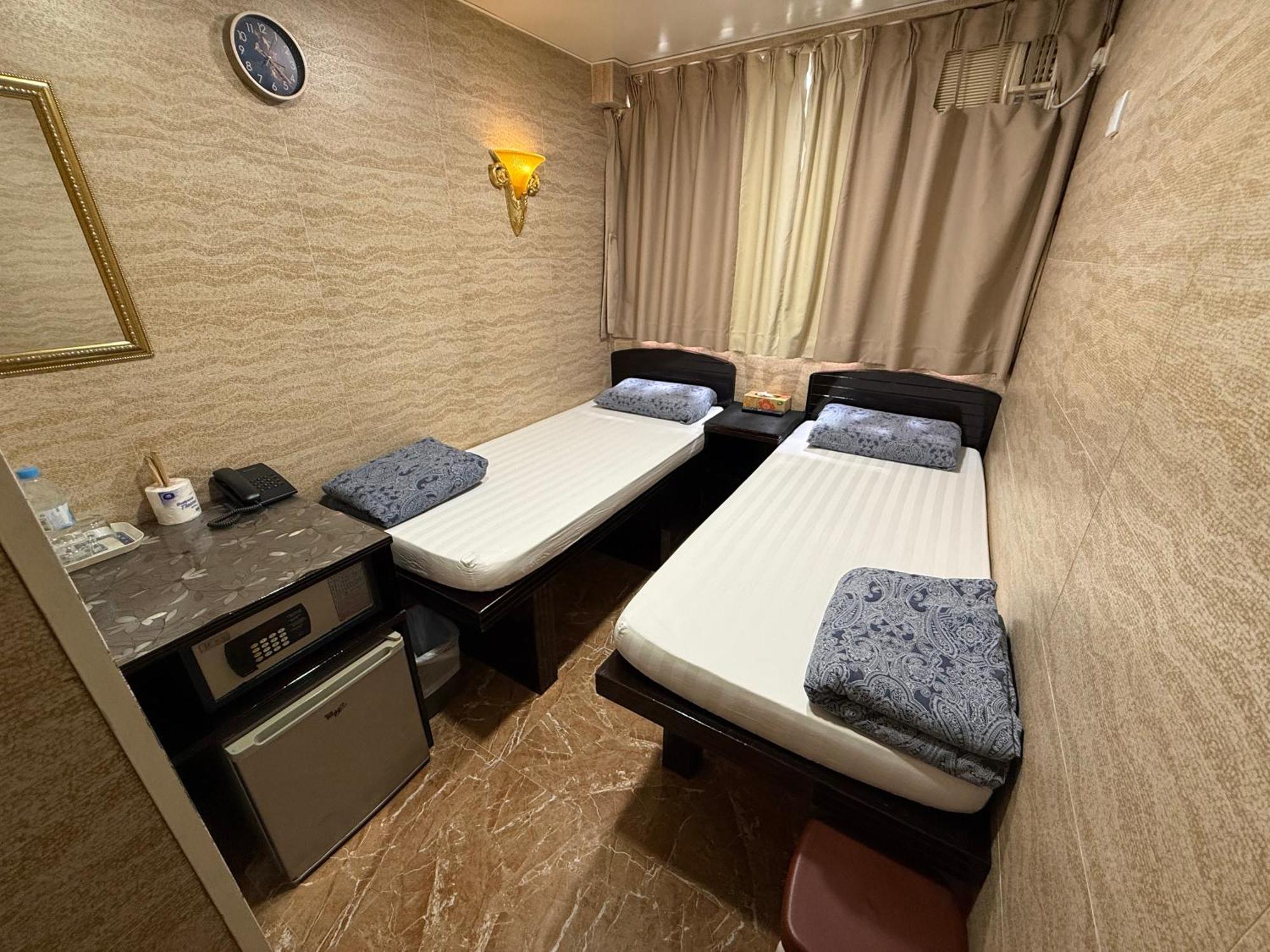 Twin Room