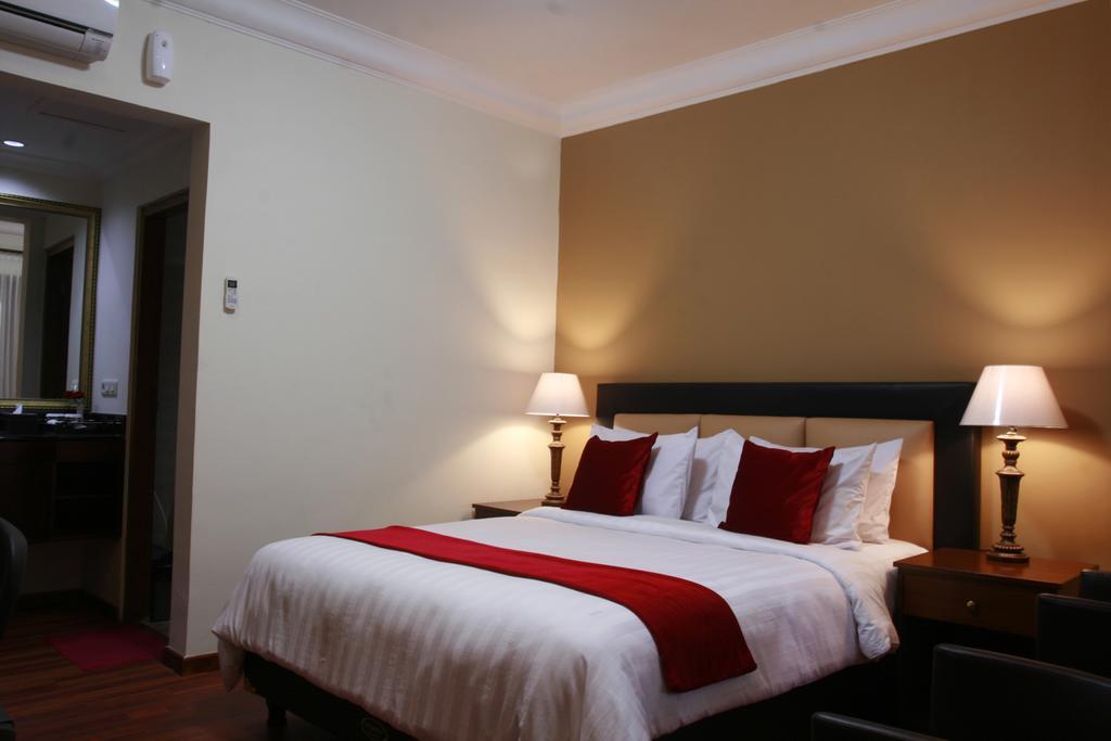 Deluxe Room,200334976:JPEG