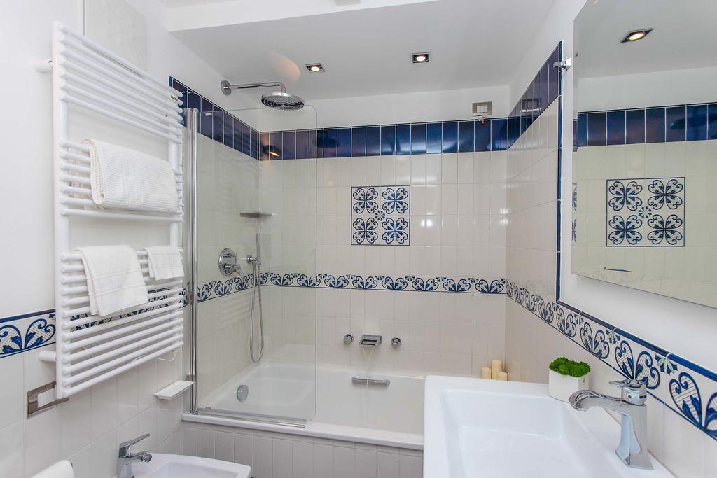 Family Suite Split Level