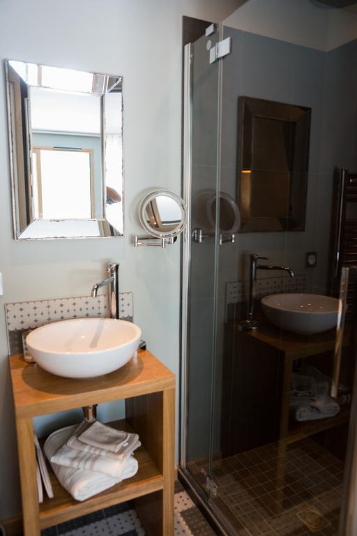 Double Room with Private Balcony,663256914:JPEG