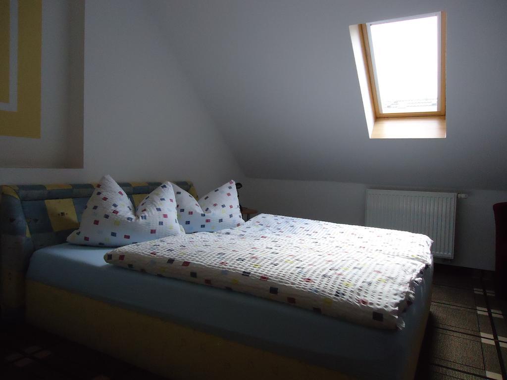 Double Room,449751705:JPEG