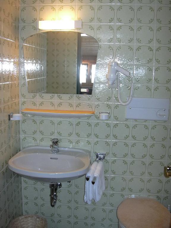 Single Room Balcony