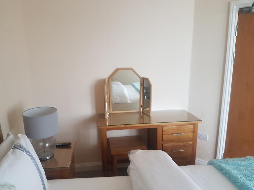 Double Room Sea View Room 11