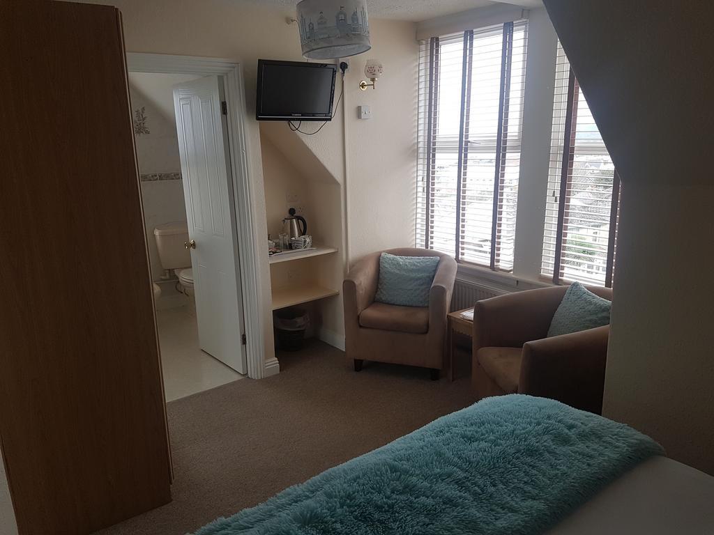 Small Double Room Room 14