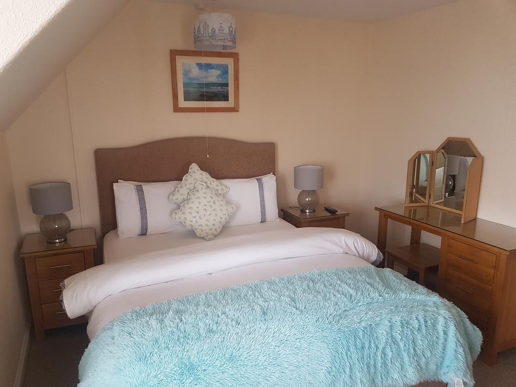 Double Room Sea View Room 11