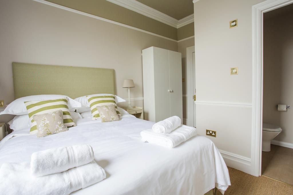 Small King Room
