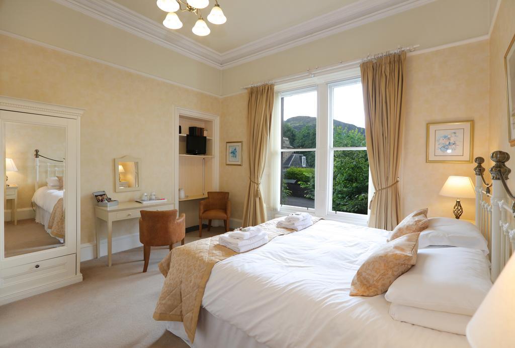 Double or Twin Room Mountain View