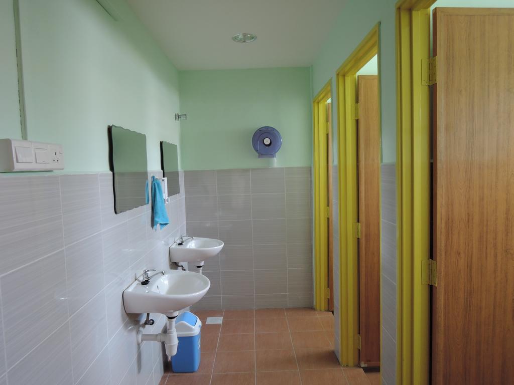 Twin Room with Shared Bathroom