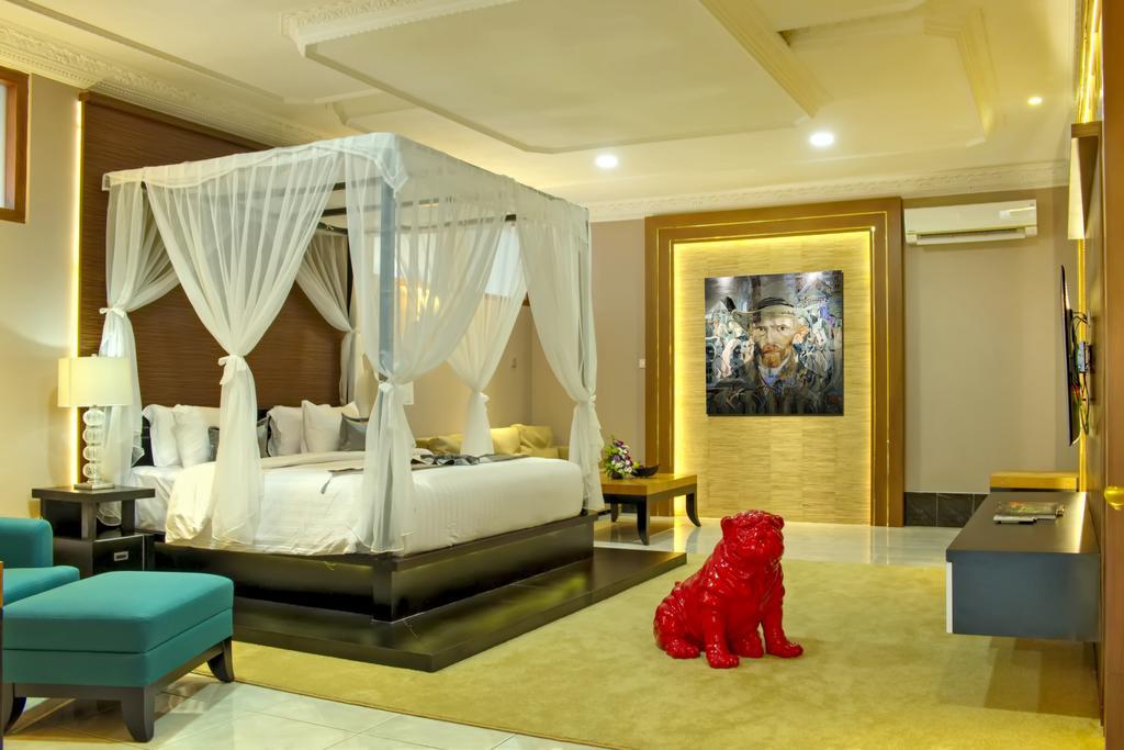 Presidential Suite