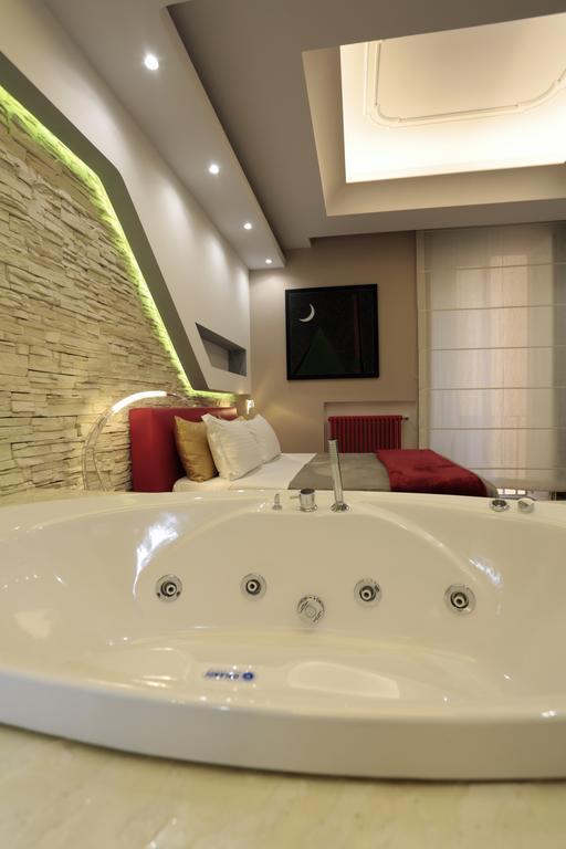 Deluxe Double Room Bath