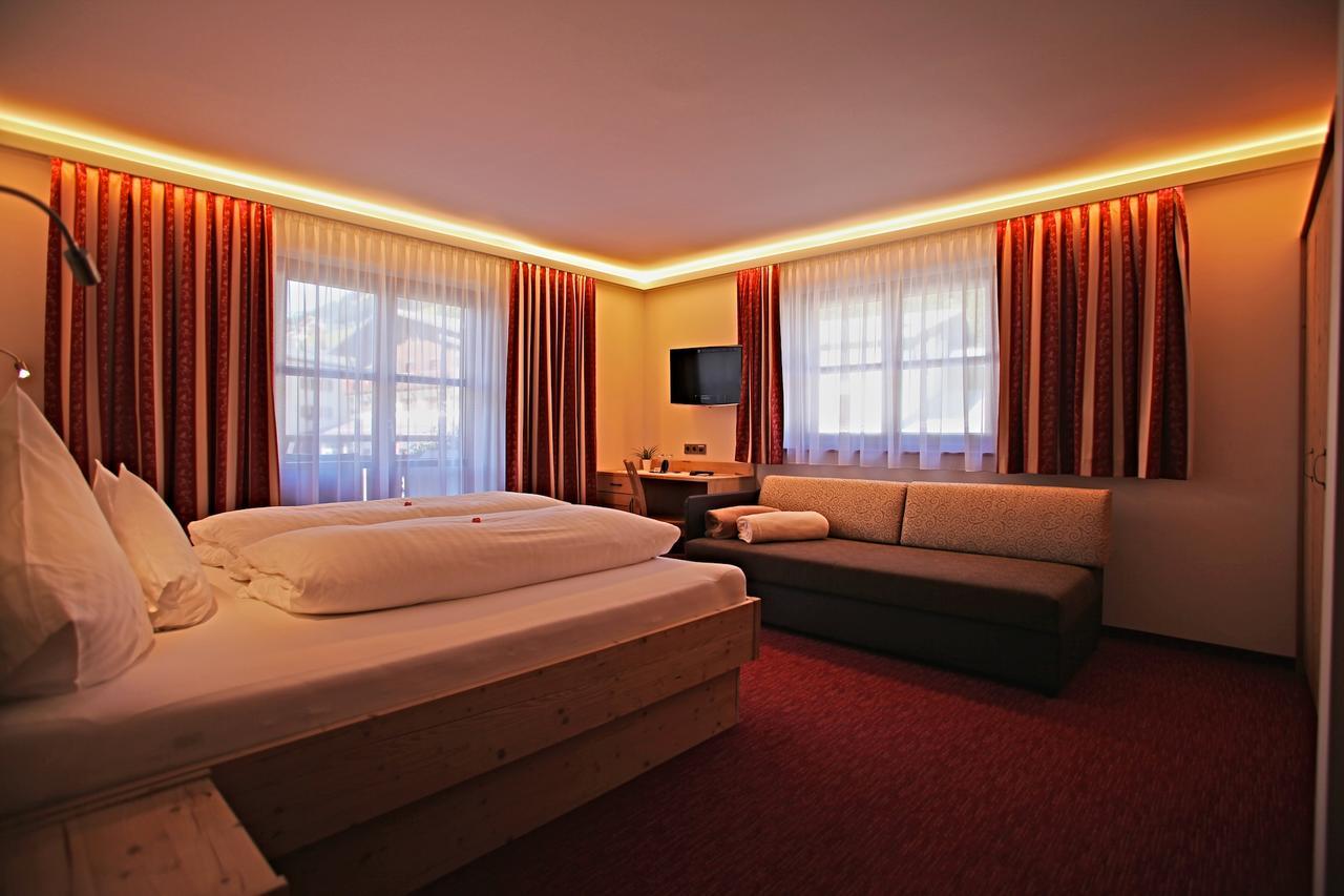 Triple Room,140573772:JPEG