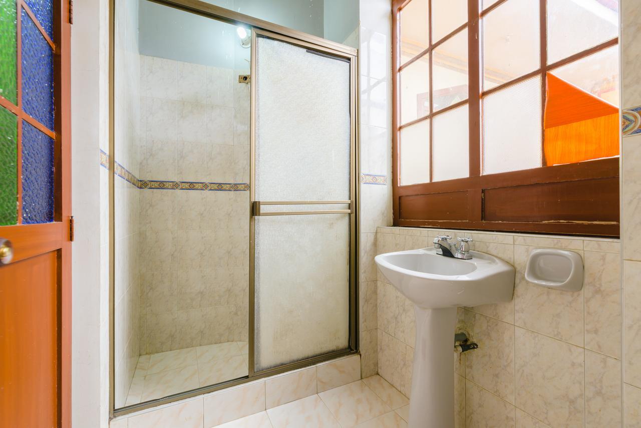 Habitación Doble con baño privado