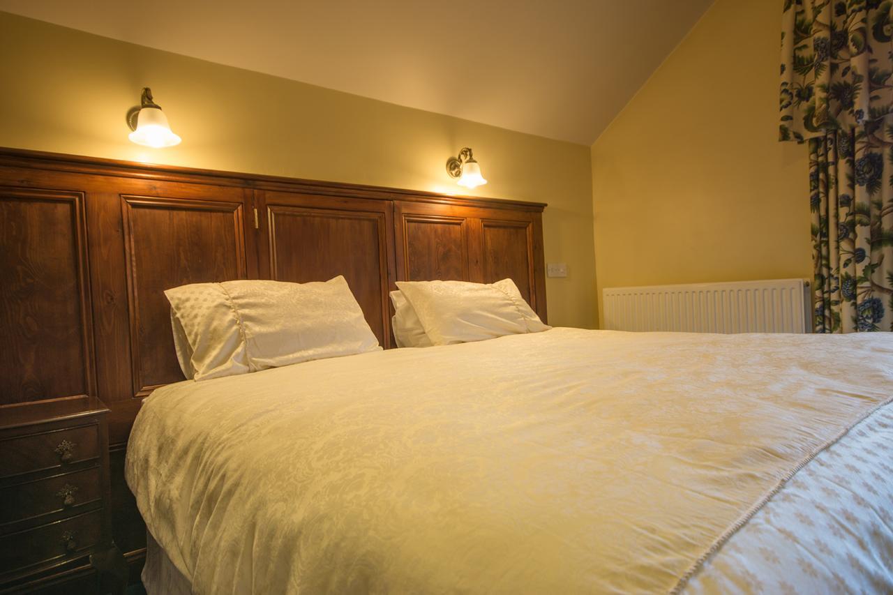 Attic Double or Twin Room - Third Floor,628469826:JPEG