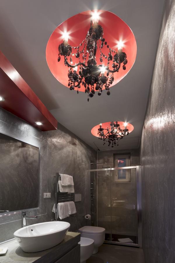 Junior Suite Spa Bath City View