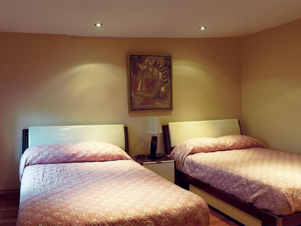 Superior Studio Two Queen Beds