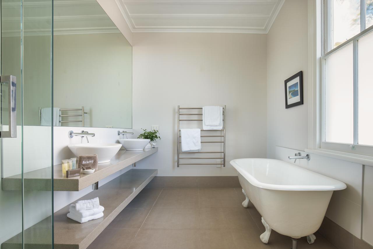 Deluxe Double Room with Bath