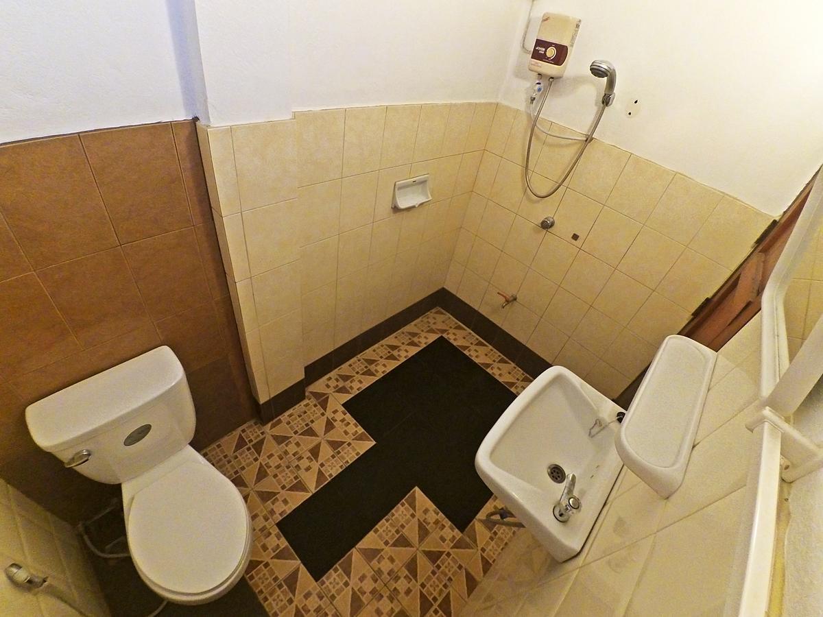 Budget Double Room,822555923:JPEG