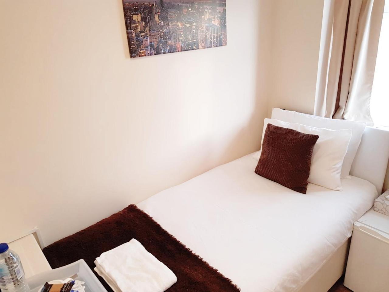Budget Single Room