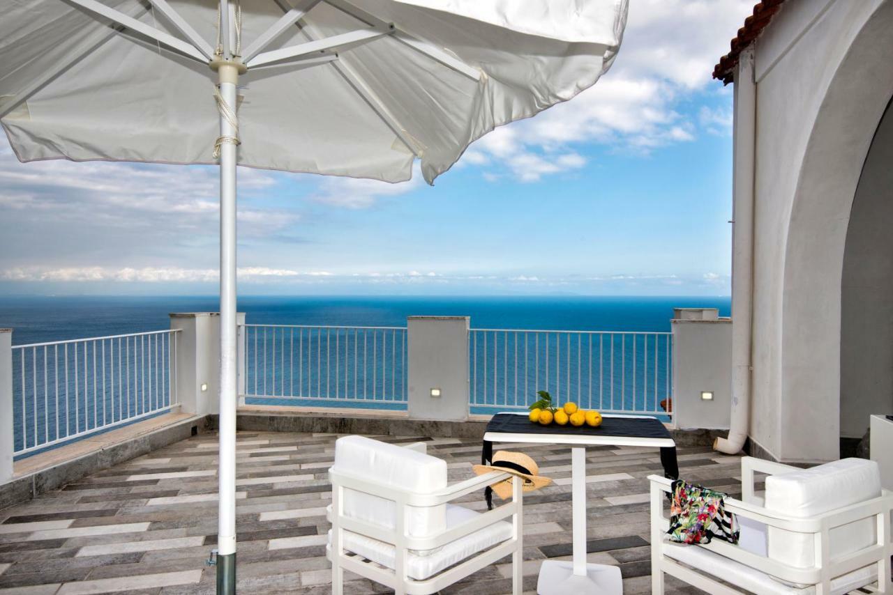 Queen Room Sea View