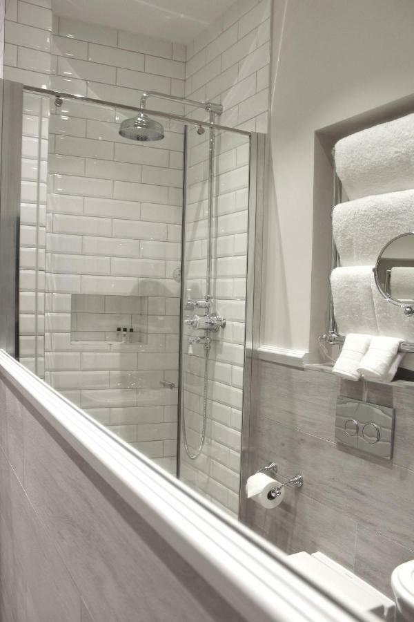 Chambre Double Deluxe avec Douche