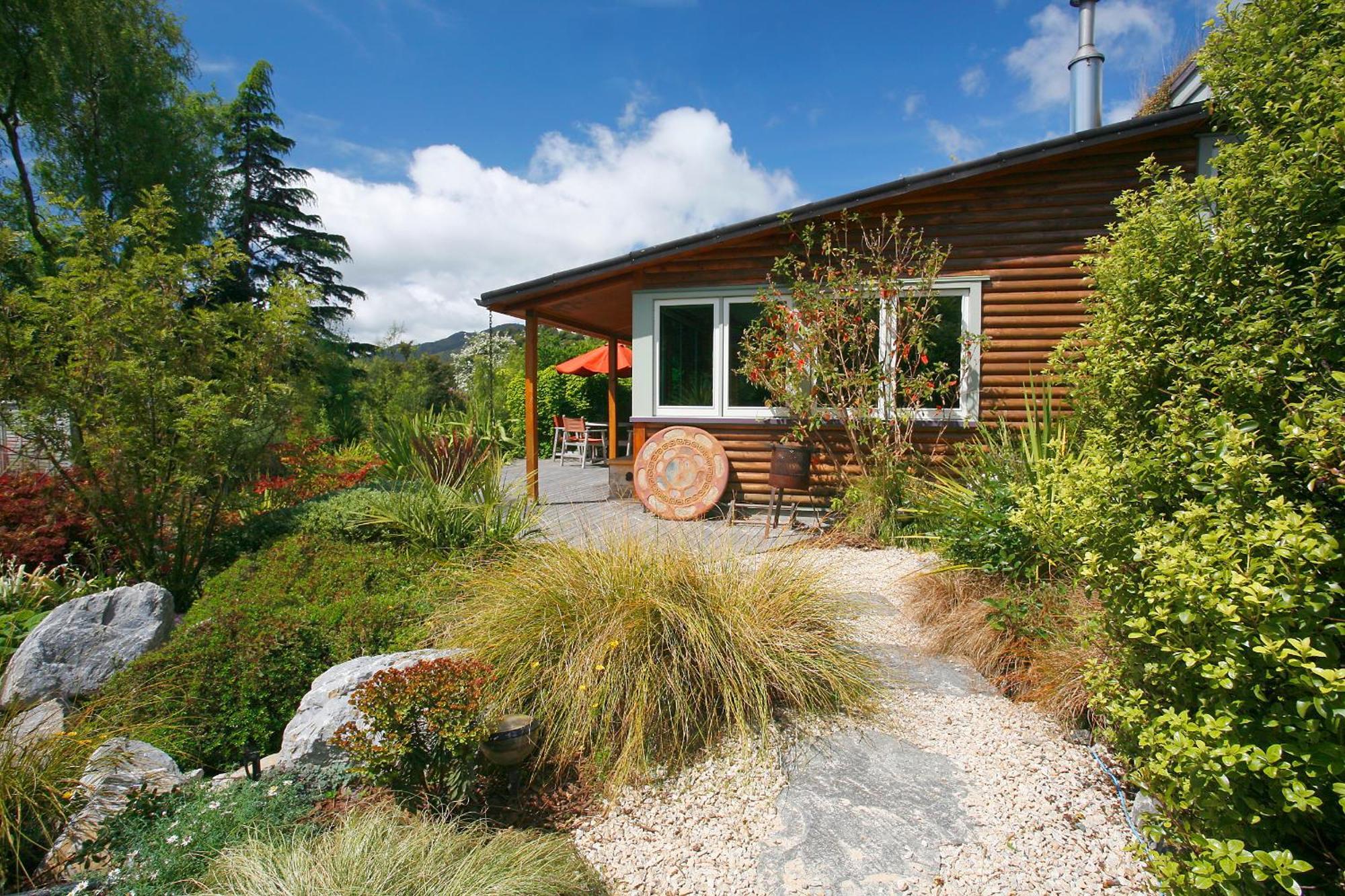 Studio Cottage,44775895:JPEG