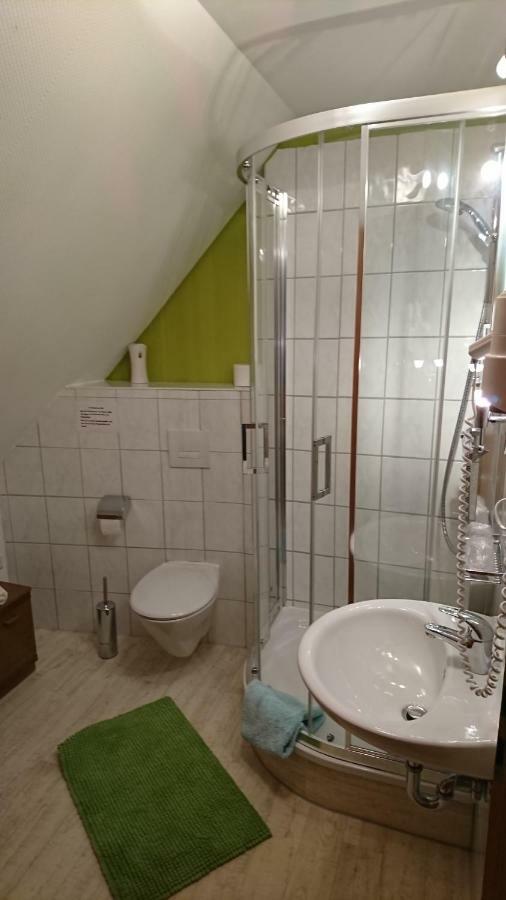 Double Room Private Bathroom,832002041:JPEG