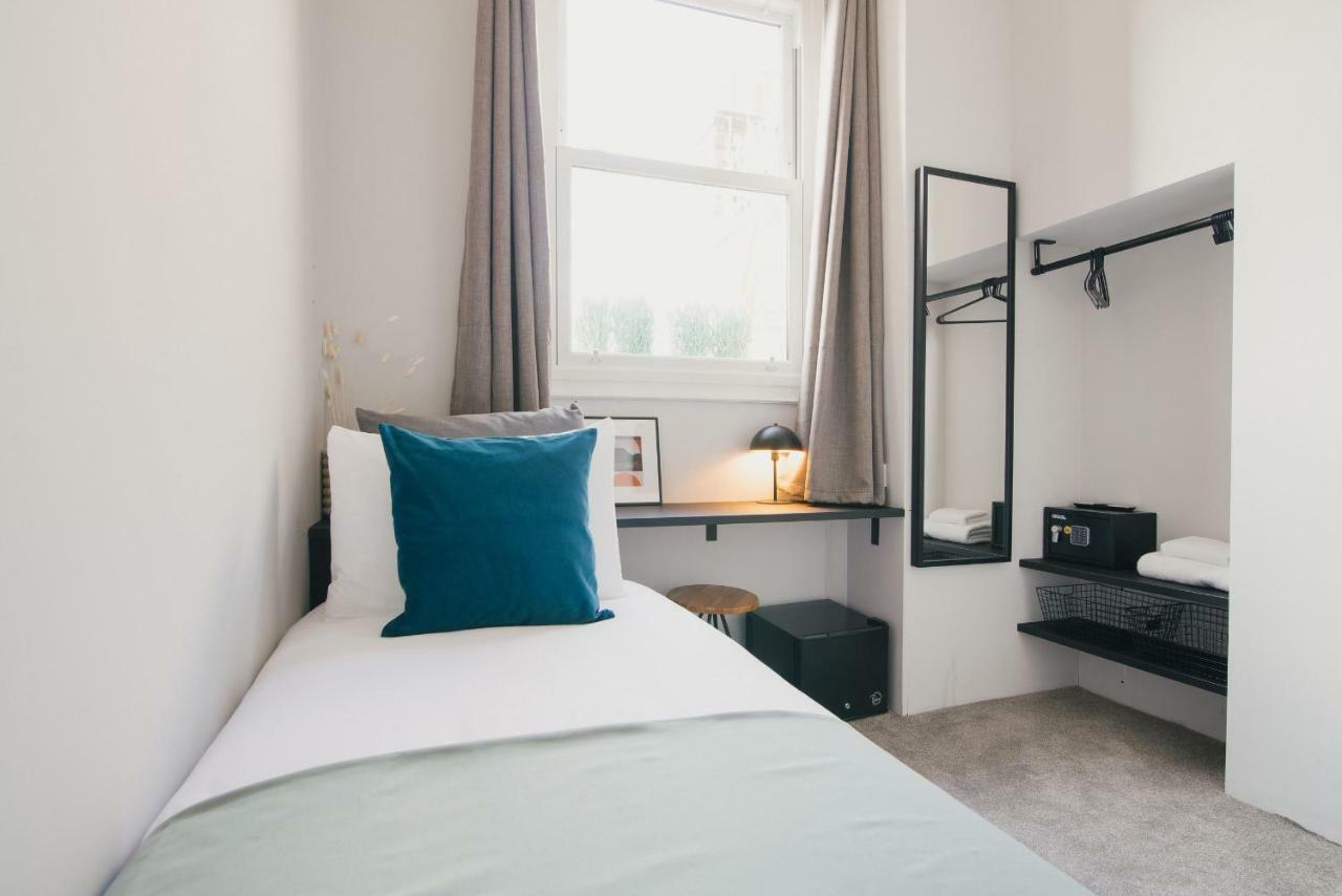 Deluxe Single Room