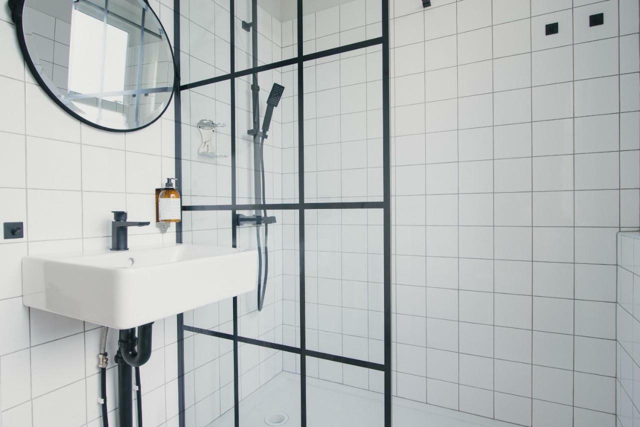 Double Room Private External Bathroom