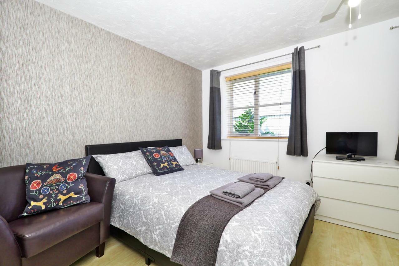 Double Room Private Bathroom