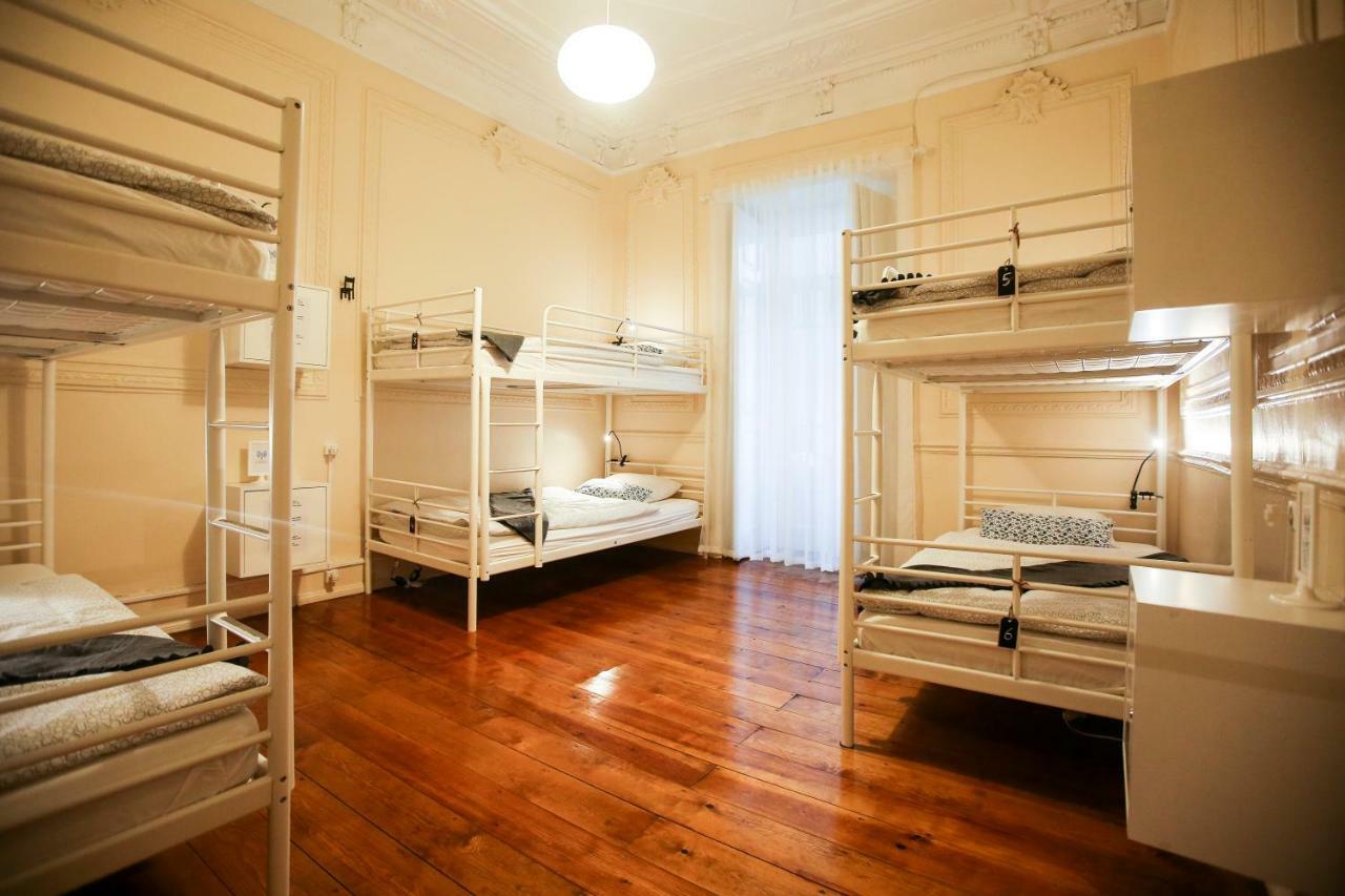 Bunk Bed Mixed Dormitory Room