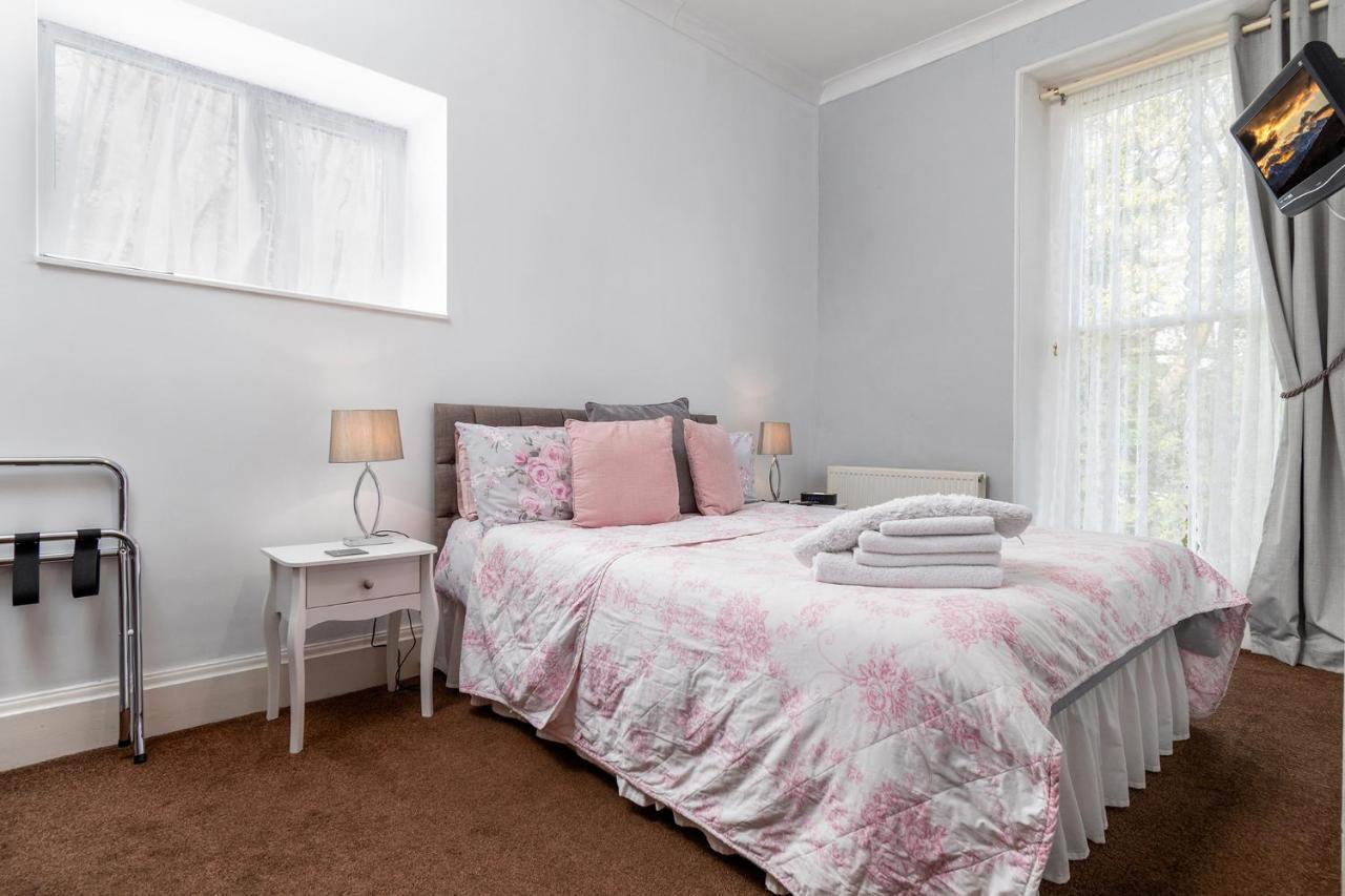 Double Room with Private Bathroom,1584809949:JPEG
