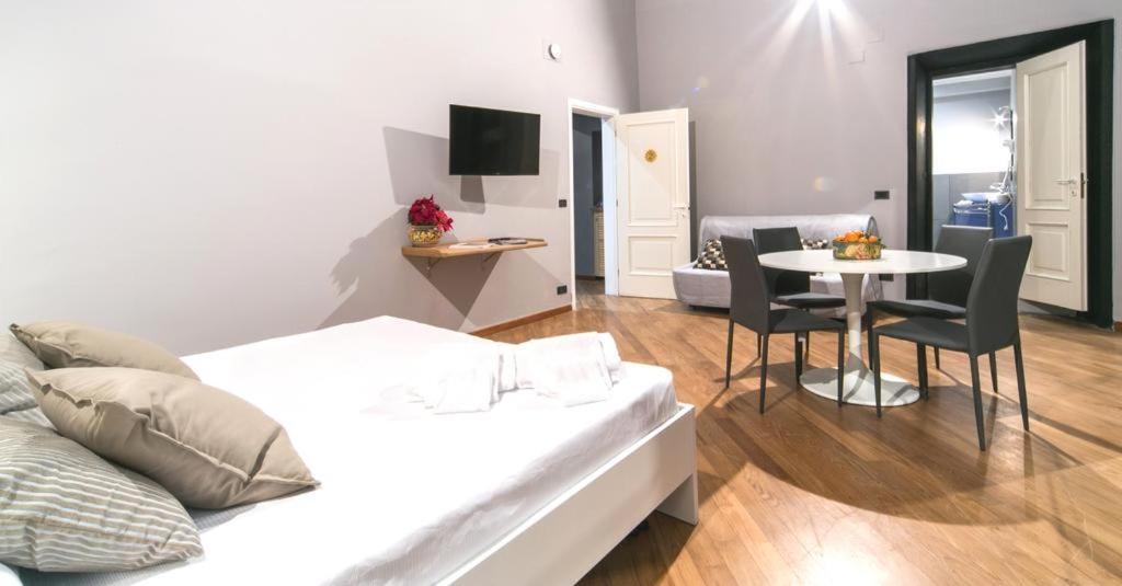 Quadruple Room Private Bathroom