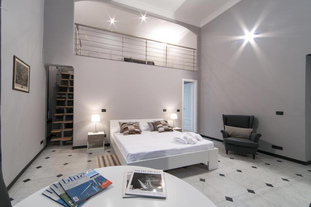 Quadruple Room Split Level