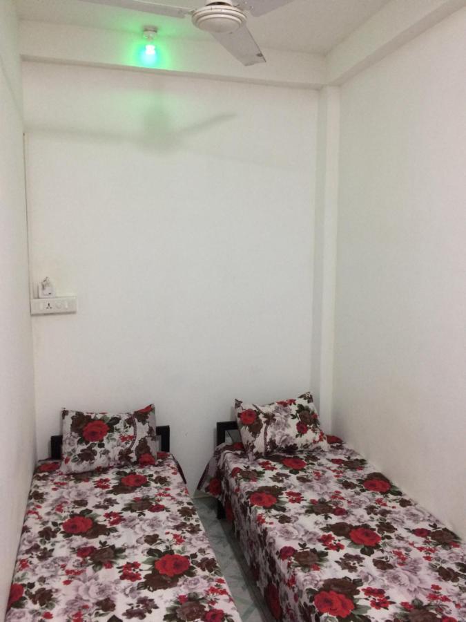Single Room with Private Bathroom