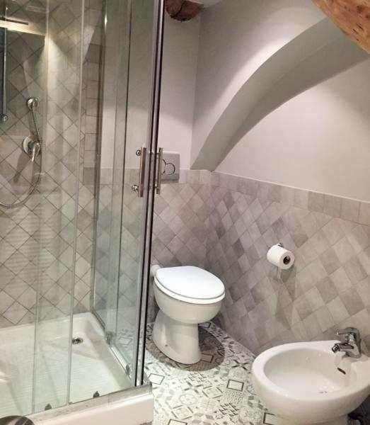 Quadruple Room Private Bathroom
