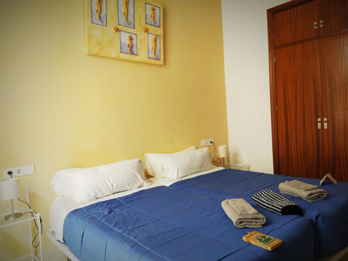 Twin Room Private Bathroom Extra Bed