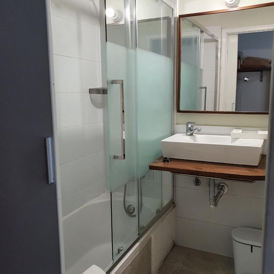 Triple Room with Puerta del Sol Views,997775727:JPEG