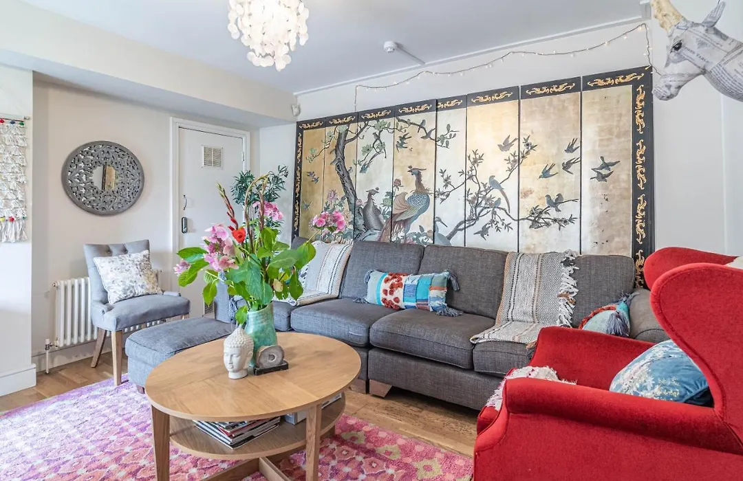 House Close To Kings Cross-1