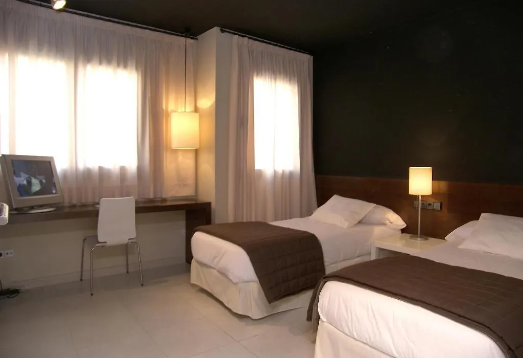 Hostal Badaloní-1